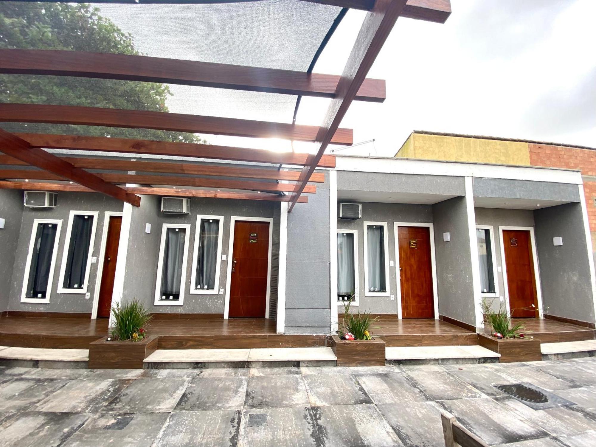 Pousada Recanto Beach House - Cabo Frio - Rj- Unamar- Cond Florestinha - 1 Min A Pe Da Praia Tamoios エクステリア 写真