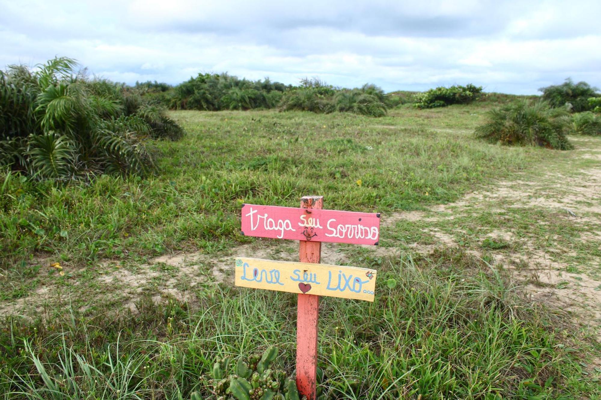 Pousada Recanto Beach House - Cabo Frio - Rj- Unamar- Cond Florestinha - 1 Min A Pe Da Praia Tamoios エクステリア 写真