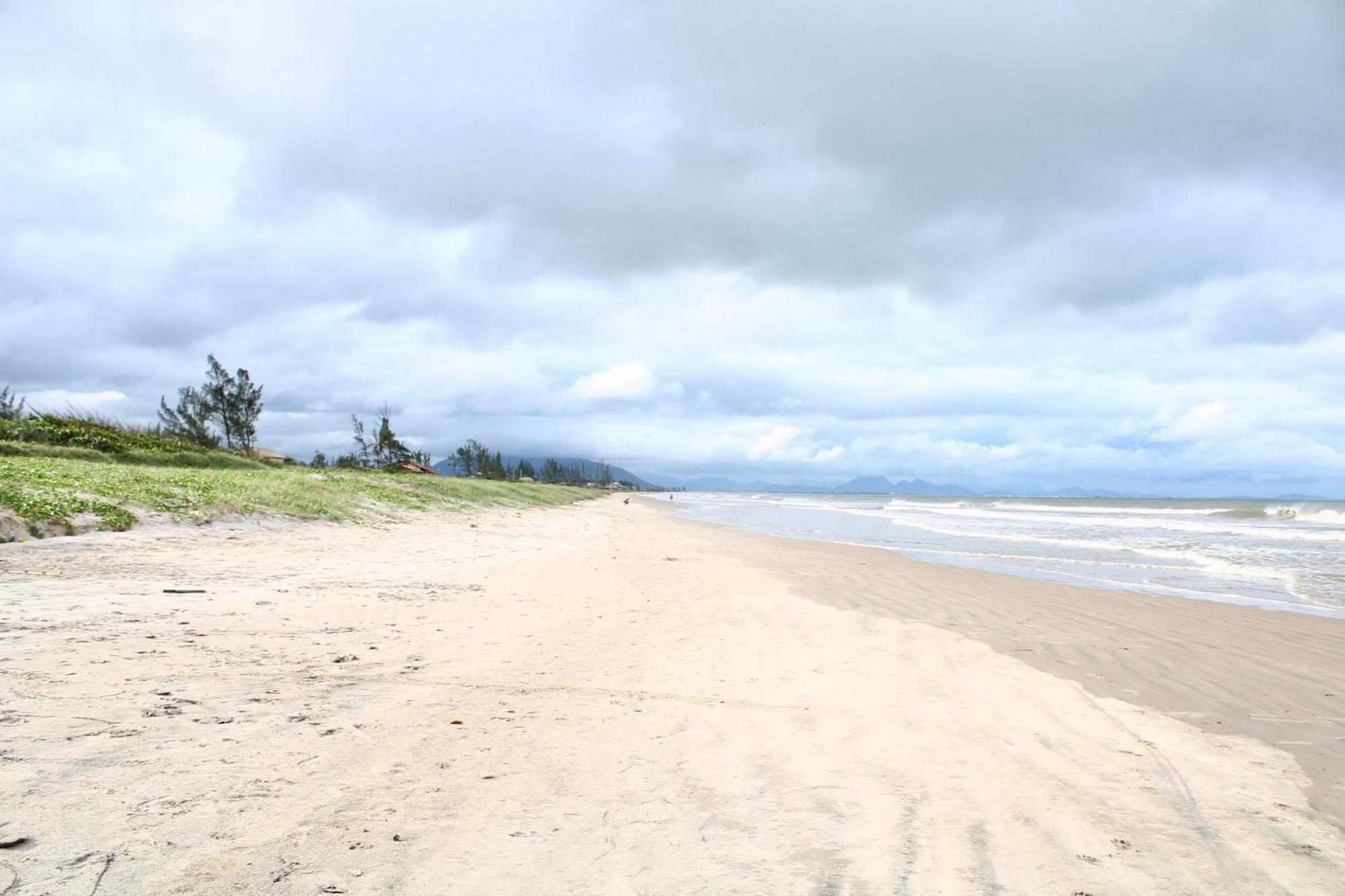 Pousada Recanto Beach House - Cabo Frio - Rj- Unamar- Cond Florestinha - 1 Min A Pe Da Praia Tamoios エクステリア 写真