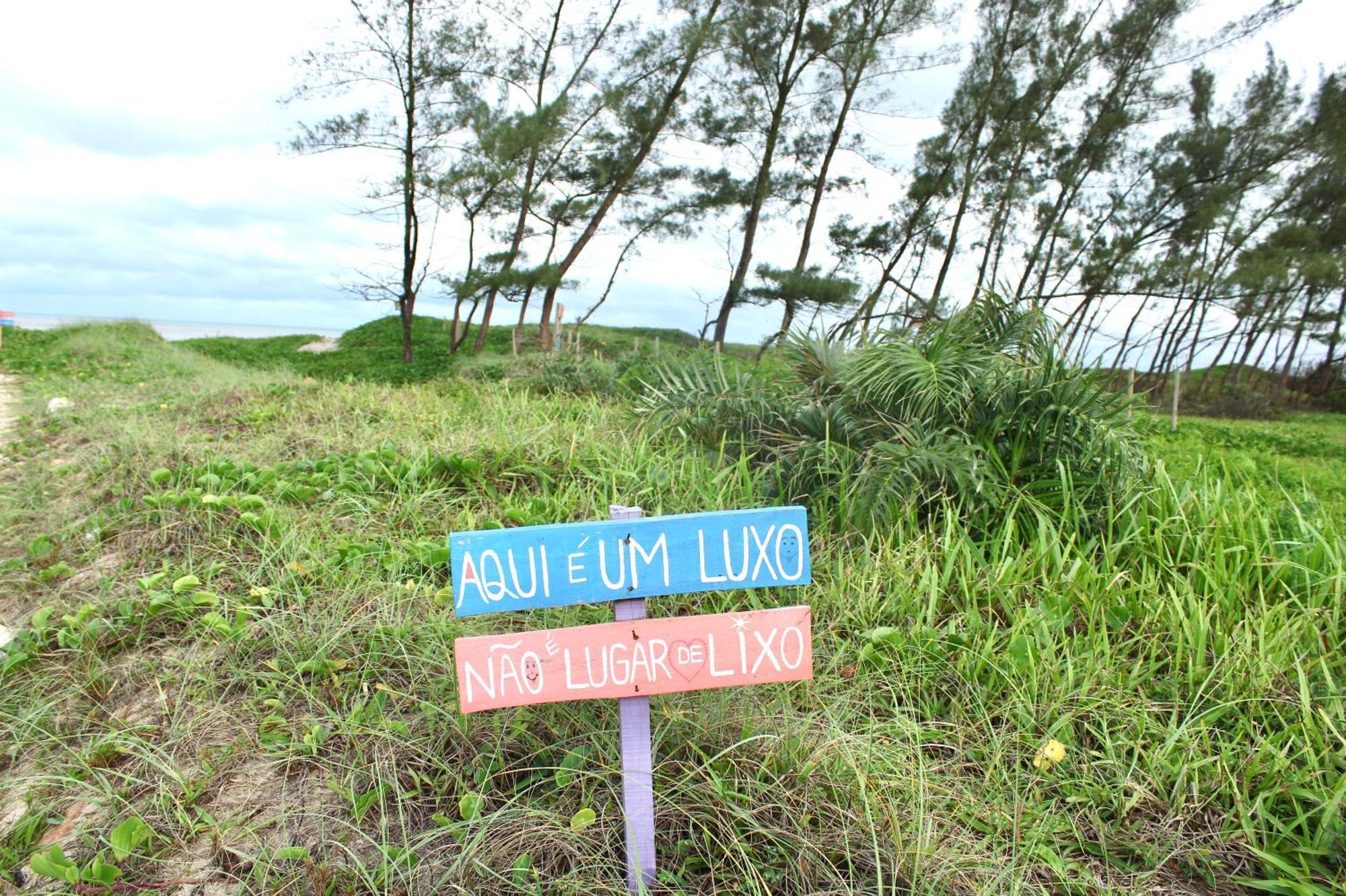 Pousada Recanto Beach House - Cabo Frio - Rj- Unamar- Cond Florestinha - 1 Min A Pe Da Praia Tamoios エクステリア 写真